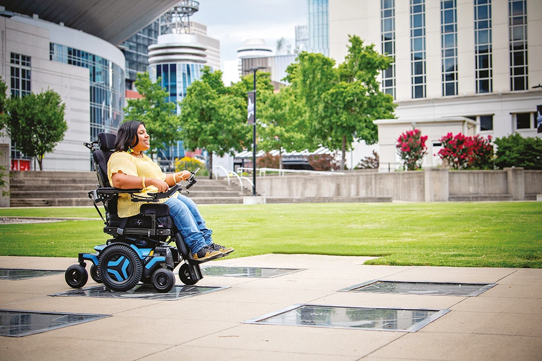 M3 Corpus Woman Outside 4